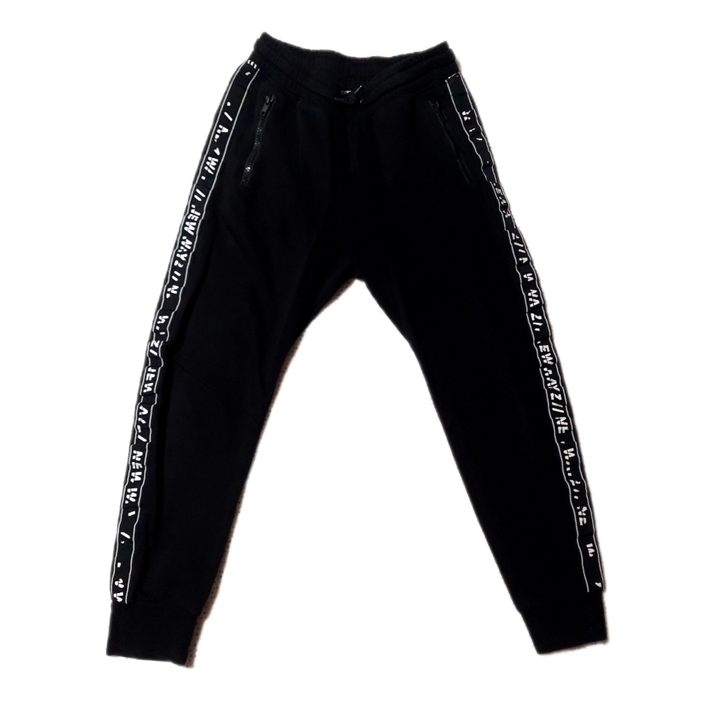 ● H&M Black Pant L